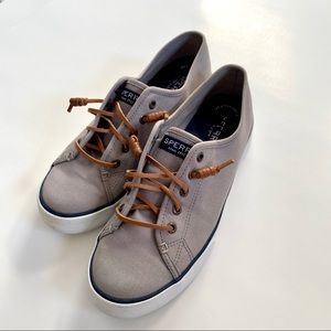 Sperry no lace-up and slip-on grey sneakers SZ 8